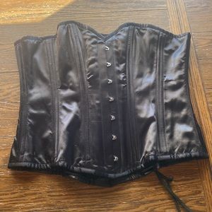 Black Size 38 Steel Boning Long Corset
